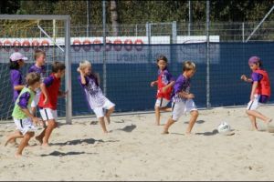 2929.Am Beach-Soccer-Platz