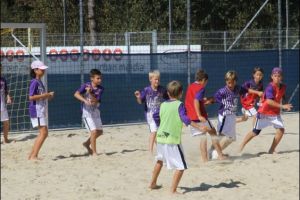 2930.Am Beach-Soccer-Platz2